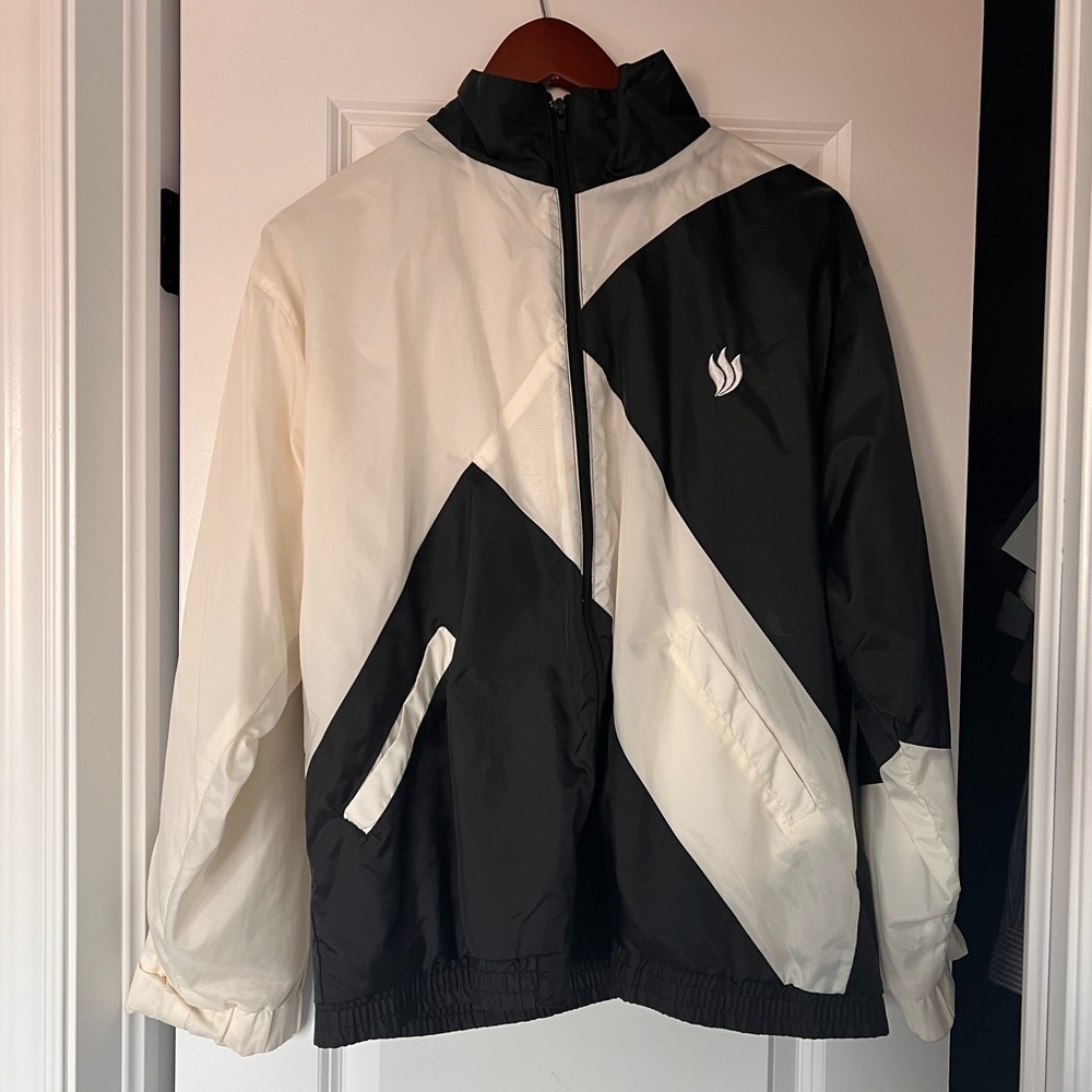 Au Courant Black & White Vintage Jacket
